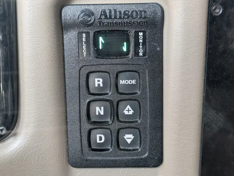 2019 Jayco Embark 37MB photo 130