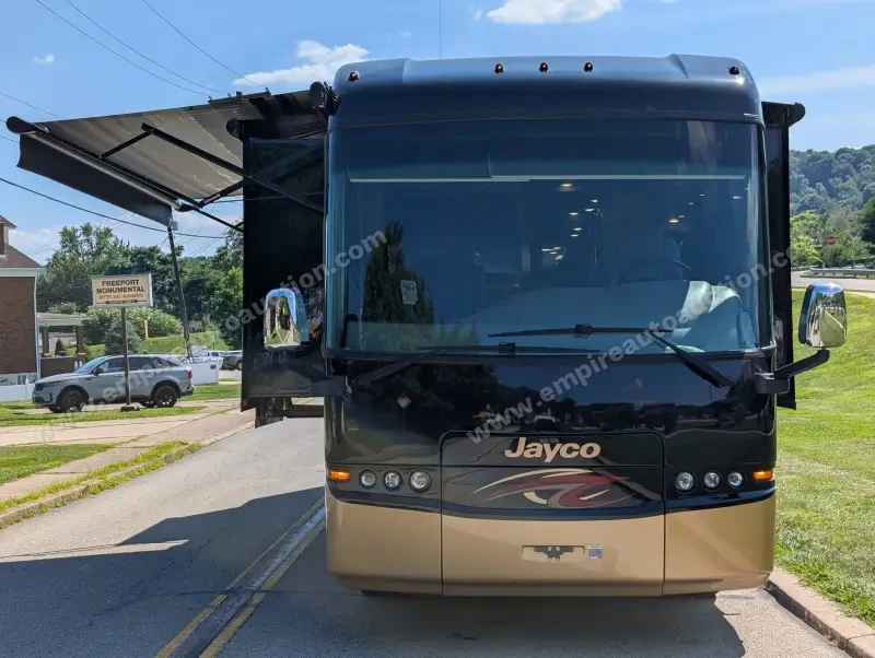 2019 Jayco Embark 37MB photo 4