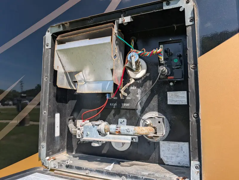 2019 Jayco Embark 37MB photo 262