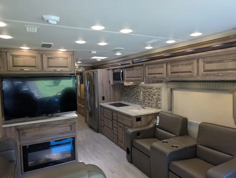 2019 Jayco Embark 37MB photo 146