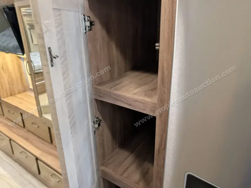 2019 Jayco Embark 37MB photo 187
