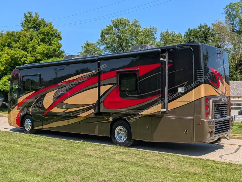 2019 Jayco Embark 37MB photo 24
