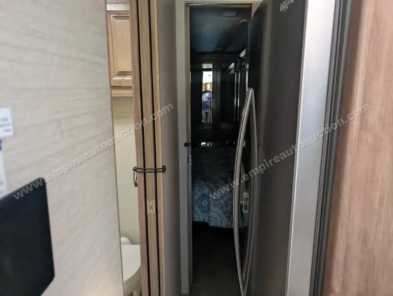 2019 Jayco Embark 37MB photo 178