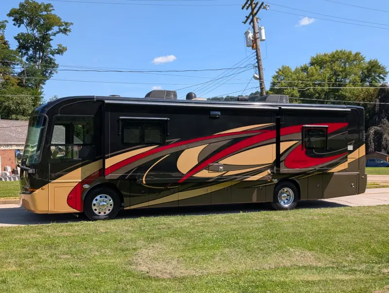 2019 Jayco Embark 37MB photo 26