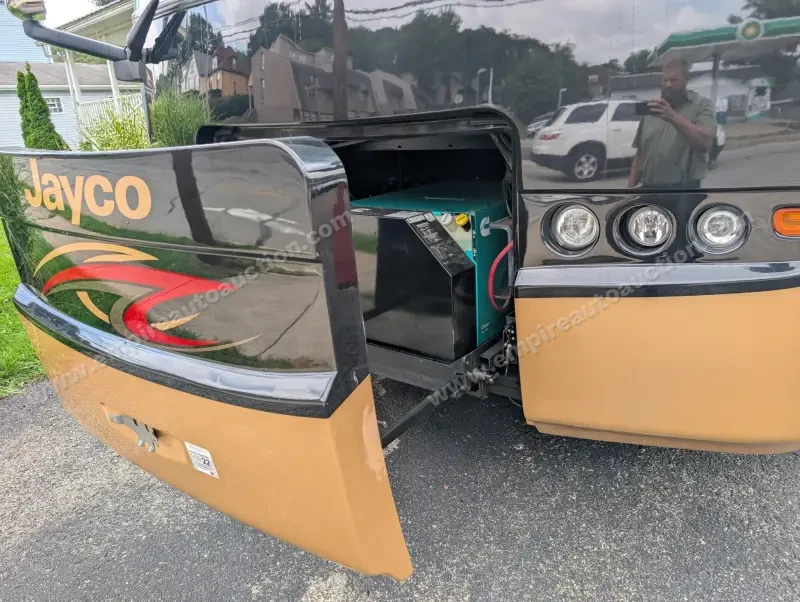 2019 Jayco Embark 37MB photo 237