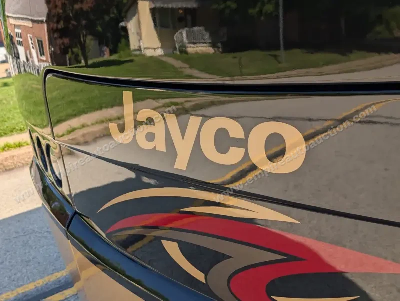 2019 Jayco Embark 37MB photo 61