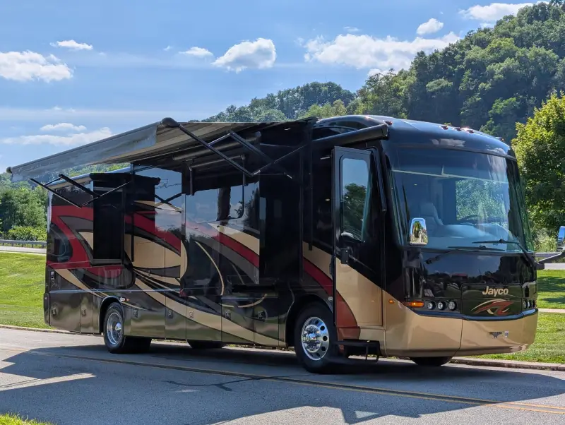 2019 Jayco Embark 37MB photo 14