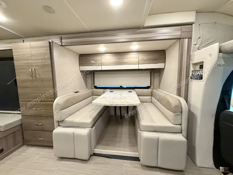 2021 Thor Motor Coach Tiburon 24TT photo 97