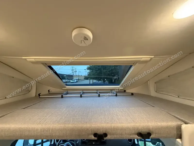 2021 Thor Motor Coach Tiburon 24TT photo 60