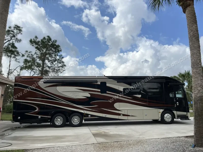 2012 American Eagle 45T Motorcoach photo 6