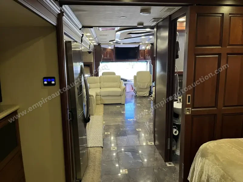 2012 American Eagle 45T Motorcoach photo 59