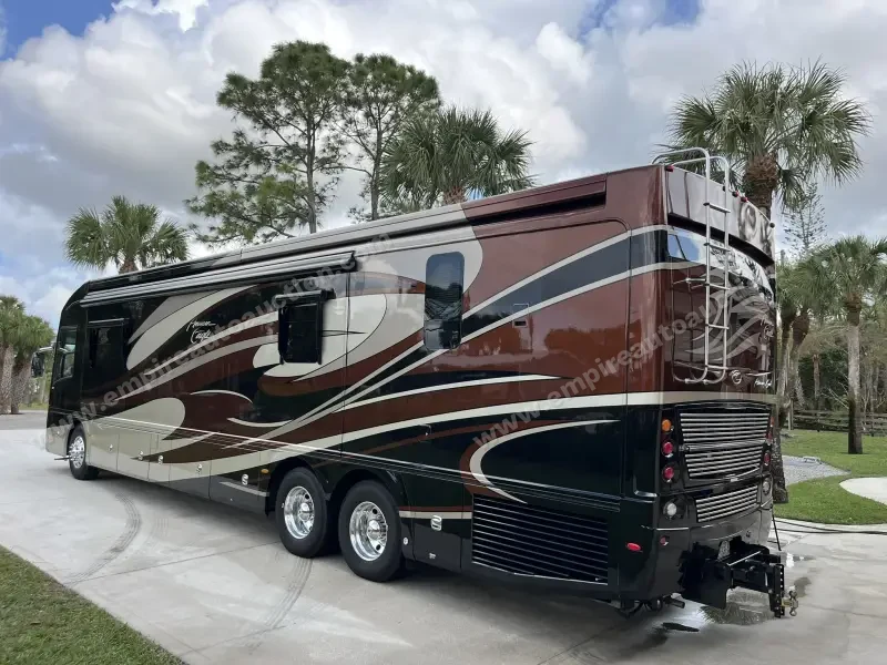 2012 American Eagle 45T Motorcoach photo 3