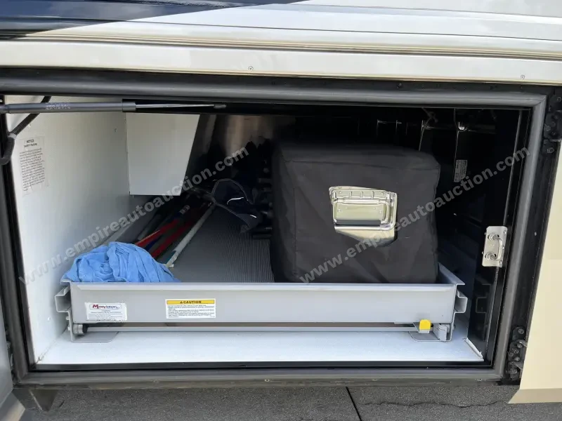 2012 American Eagle 45T Motorcoach photo 21