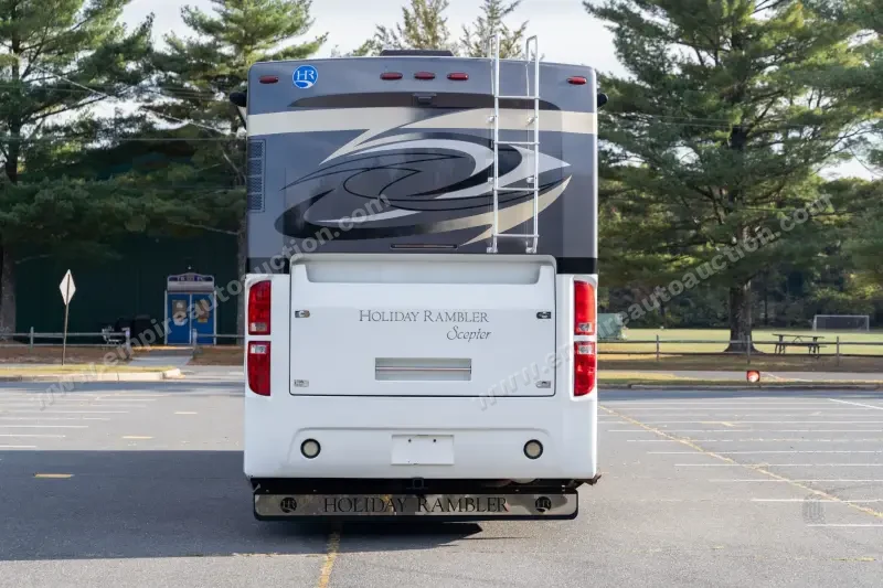 2009 Holiday Rambler Scepter 42PDQ photo 4