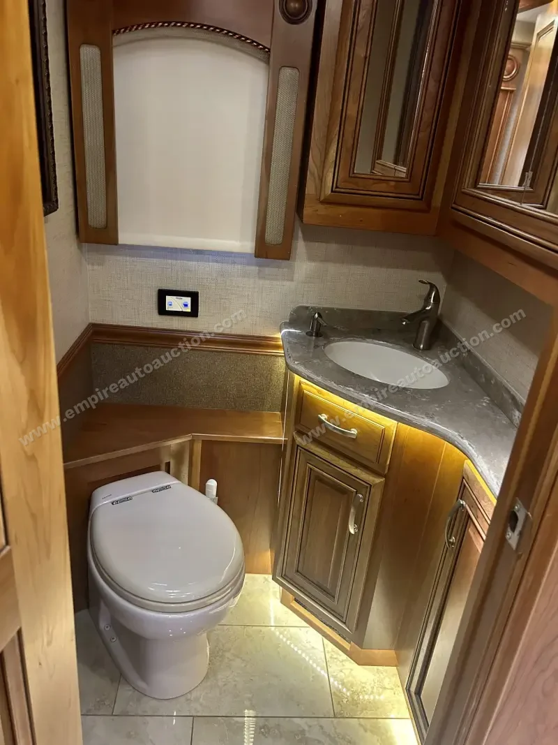 2018 Entegra Anthem 44A Motorcoach photo 108