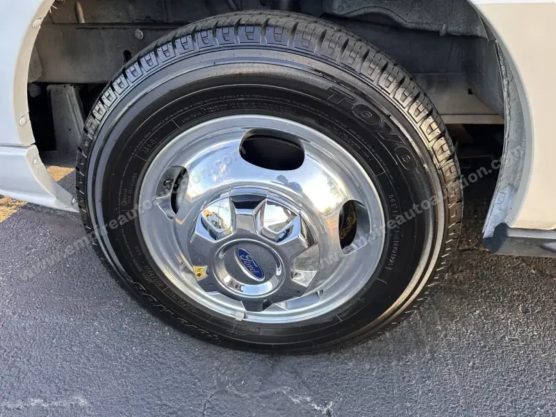 2018 Thor Motor Coach Compass 23TB photo 51