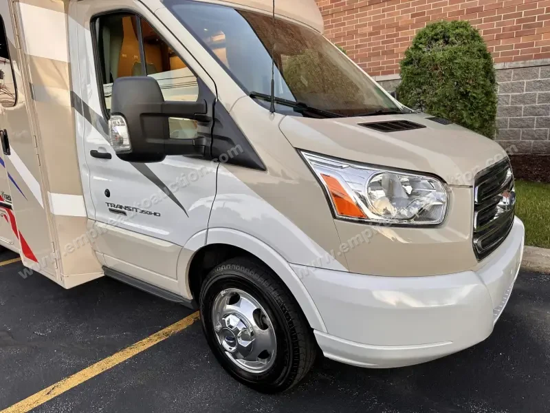 2018 Thor Motor Coach Compass 23TB photo 34
