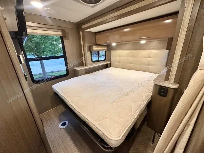 2018 Thor Motor Coach Compass 23TB photo 119