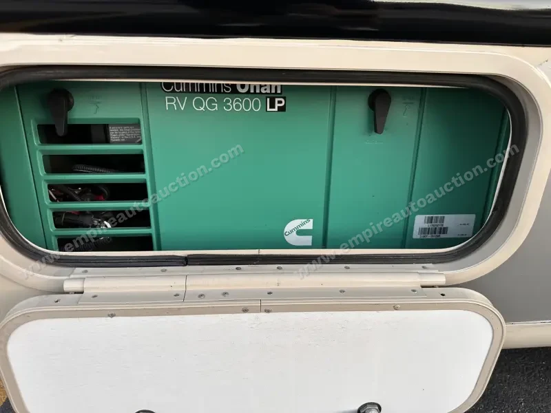 2018 Thor Motor Coach Compass 23TB photo 39