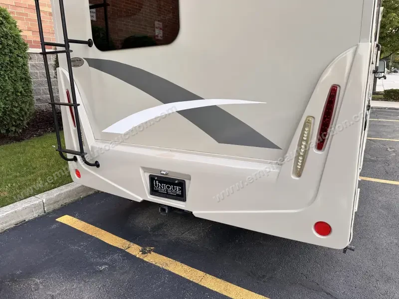 2018 Thor Motor Coach Compass 23TB photo 31