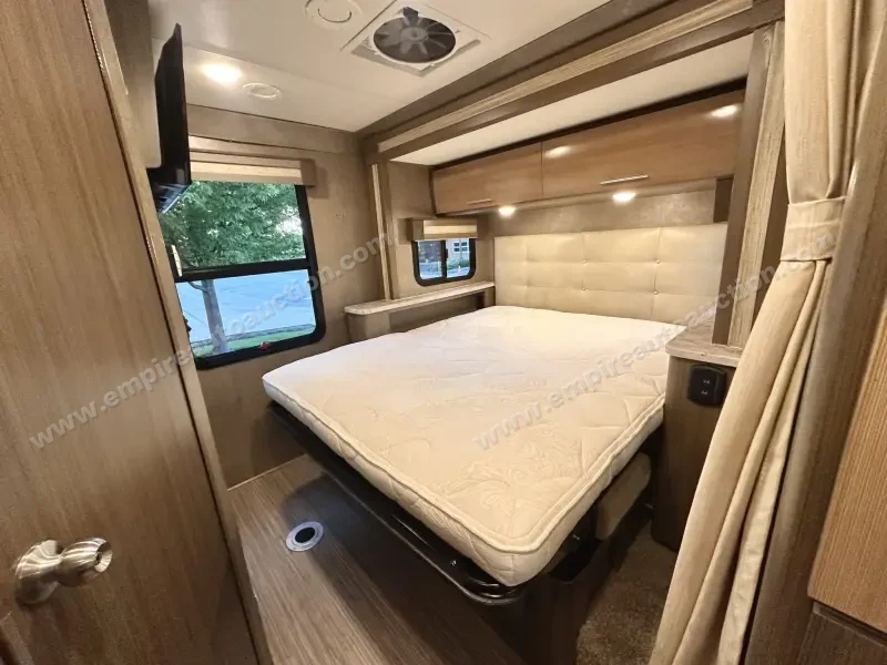 2018 Thor Motor Coach Compass 23TB photo 118