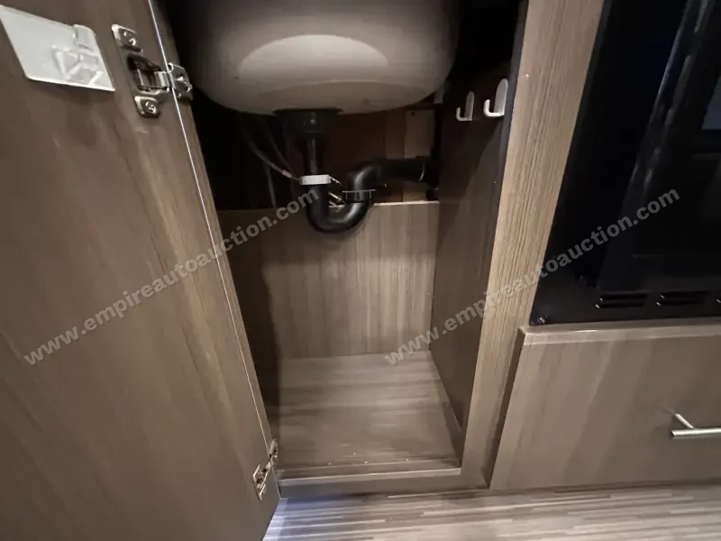 2018 Thor Motor Coach Compass 23TB photo 108