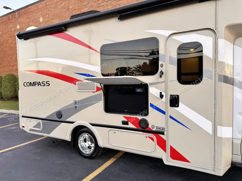 2018 Thor Motor Coach Compass 23TB photo 33