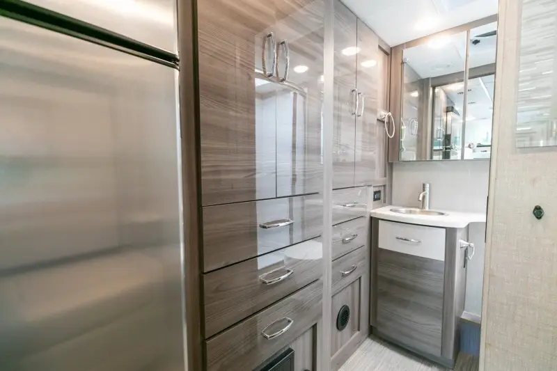 2023 Thor Motor Coach Tiburon 24FB photo 132