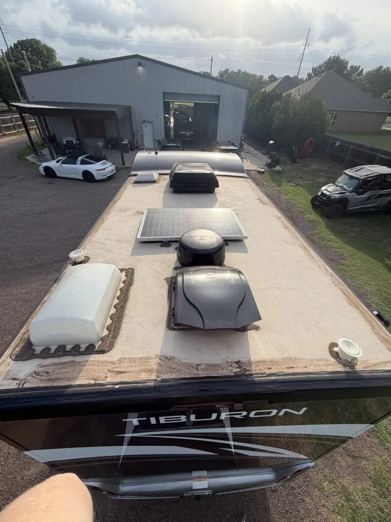 2023 Thor Motor Coach Tiburon 24FB photo 177