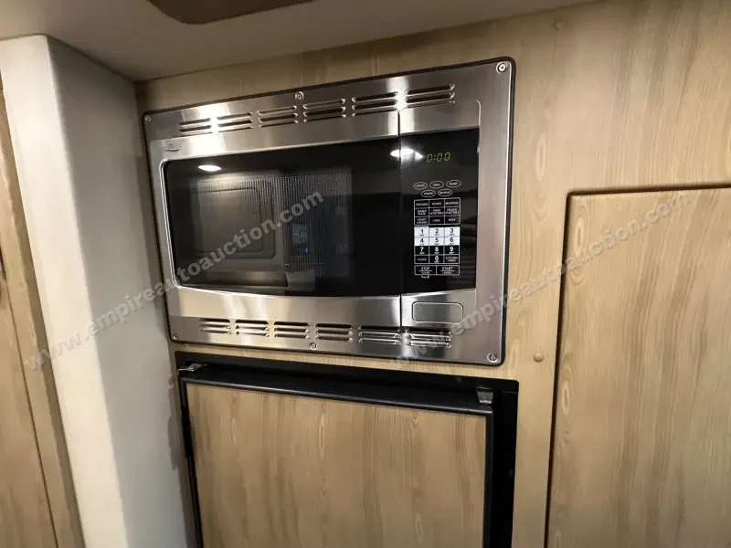 2021 Midwest Automotive Designs Passage RV photo 58