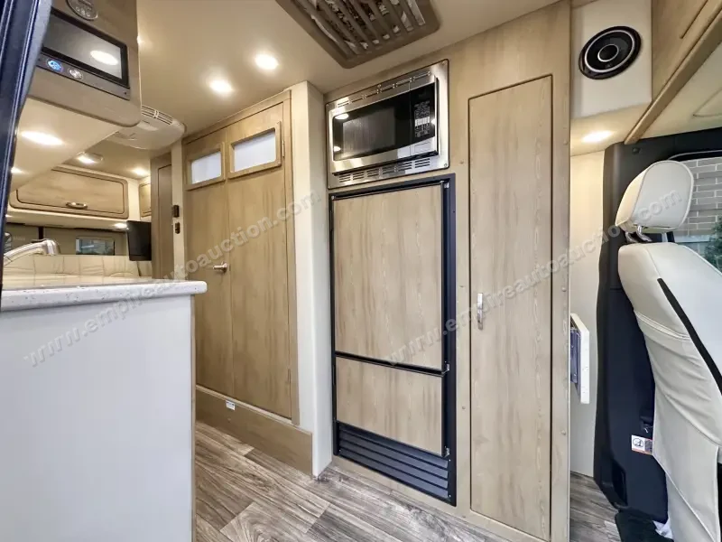 2021 Midwest Automotive Designs Passage RV photo 56