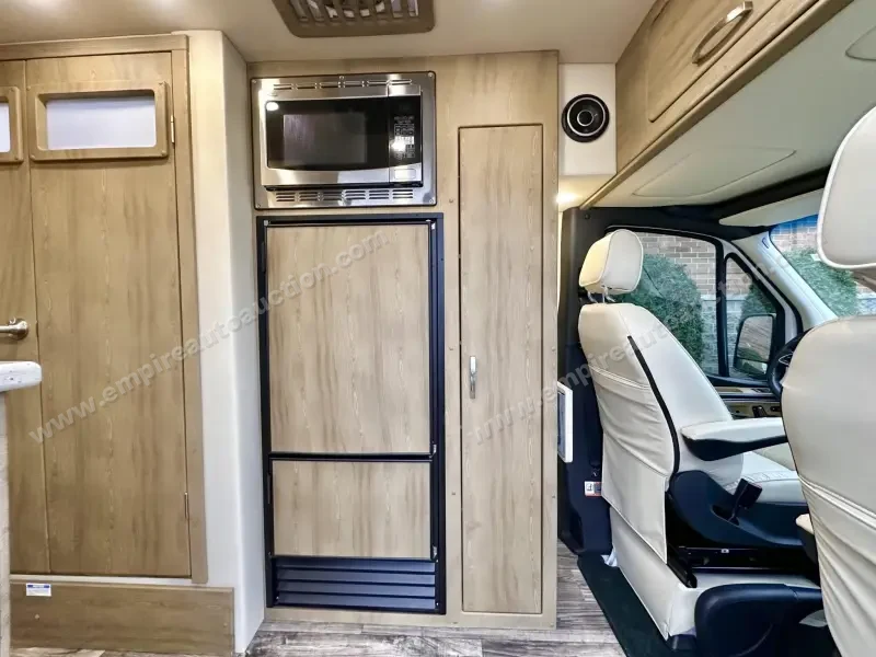 2021 Midwest Automotive Designs Passage RV photo 55