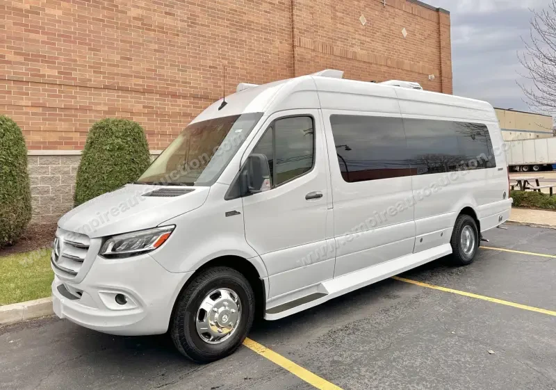 2021 Midwest Automotive Designs Passage RV photo 1