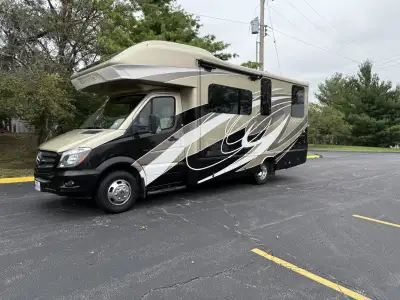 2019 Entegra Qwest 24K