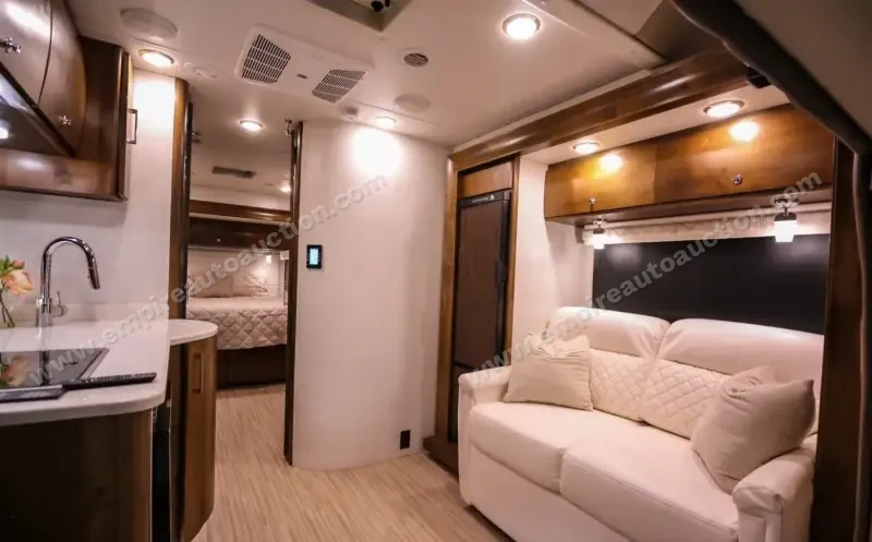 2018 Tiffin Wayfarer photo 16