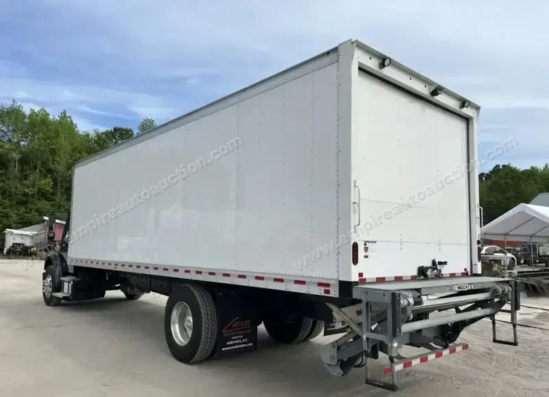 2022 Freightliner M2 photo 19