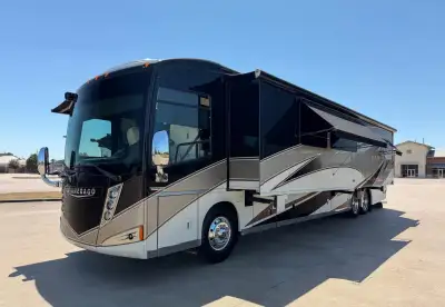 2016 Winnebago Tour 42QD