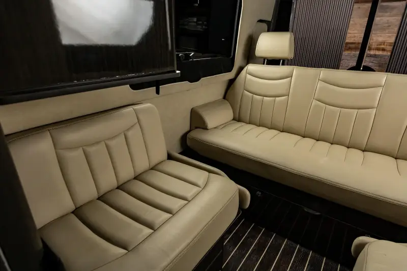 2015 Mercedes-Benz Sprinter 3500 Cargo Airstream Interstate photo 34