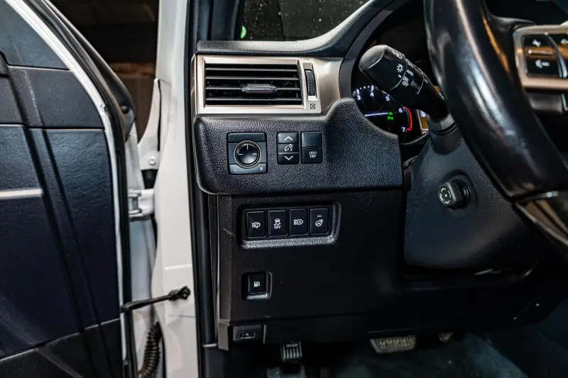 2021 Lexus GX 460 photo 12