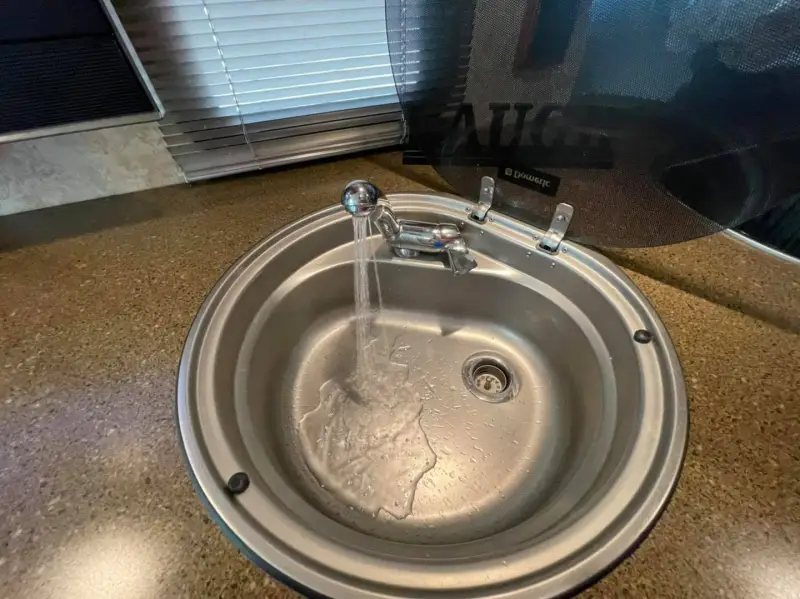2014 Winnebago View 24g photo 21