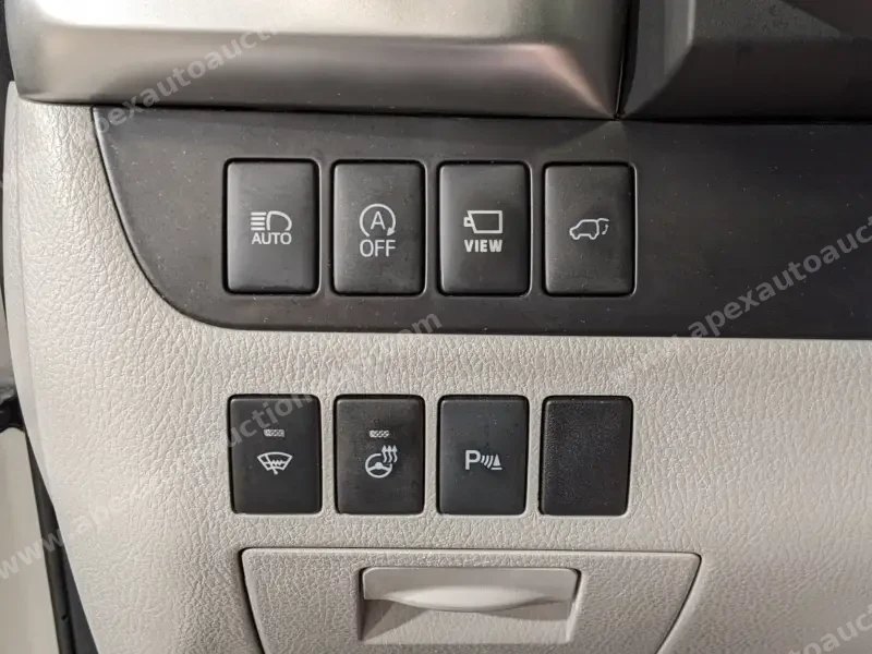 2018 Toyota Highlander Limited photo 14
