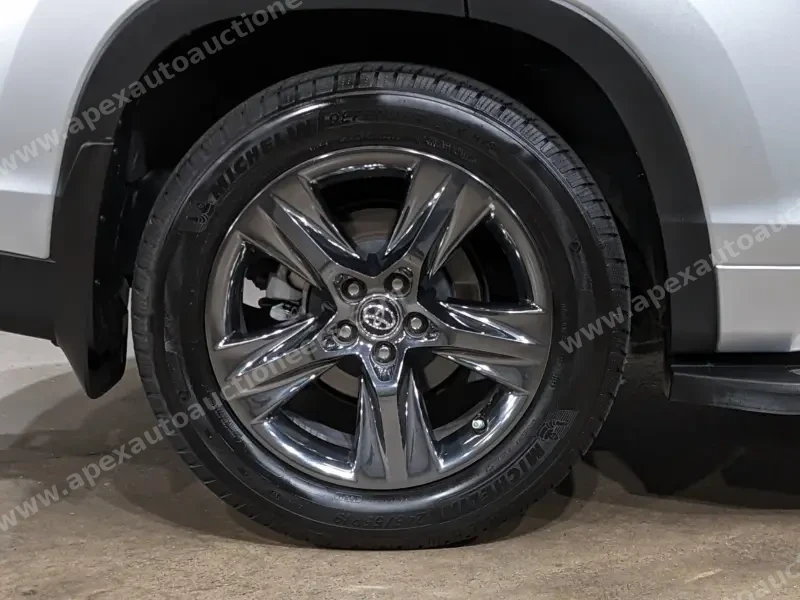 2018 Toyota Highlander Limited photo 21