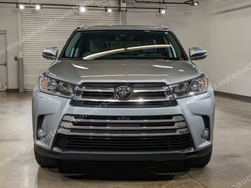 2018 Toyota Highlander Limited photo 30