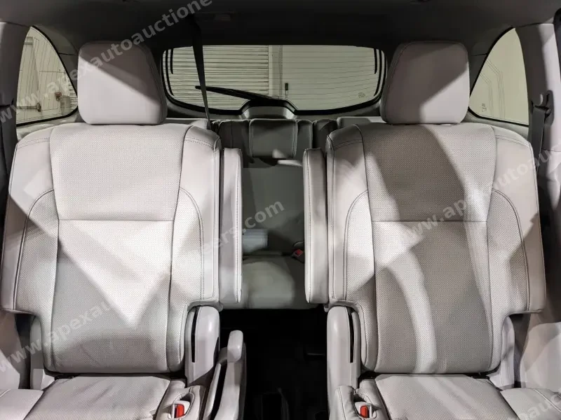 2018 Toyota Highlander Limited photo 24