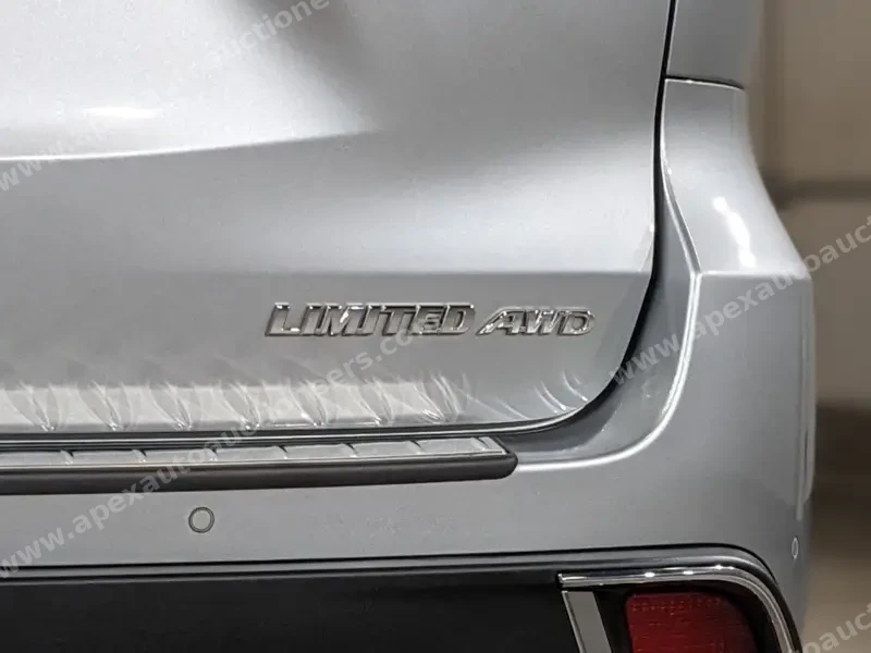 2018 Toyota Highlander Limited photo 2